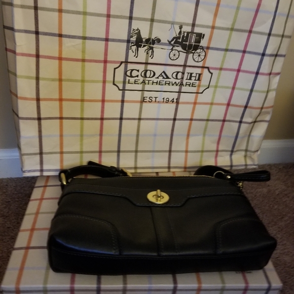 Purse - Picture 4 of 5